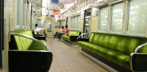 車内