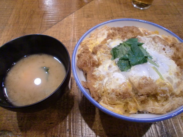 ぶたじろう(西荻窪)かつ丼