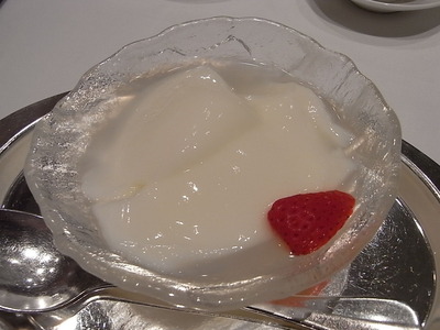 杏仁豆腐