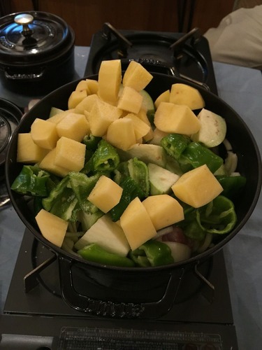 タイカレー作成中