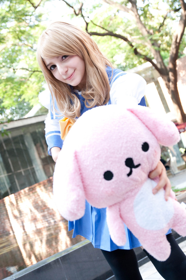 6aae4ab2gw1dxhd03hitjj