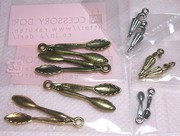 「アクセサリー通り」でお買い物-ミニミニチャームとか
