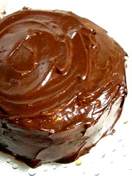 こってりケーキで夏を乗り切る Ca Va Cafe