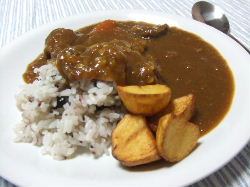 すじにくカレー