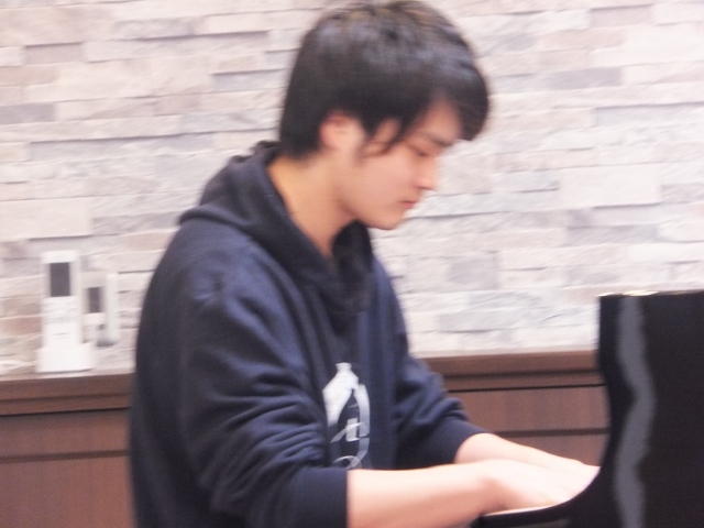 DSCF2137 (640x480)