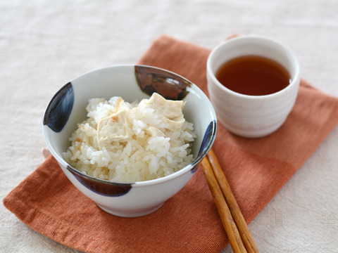 豆腐のごま風味炊き込みご飯R5