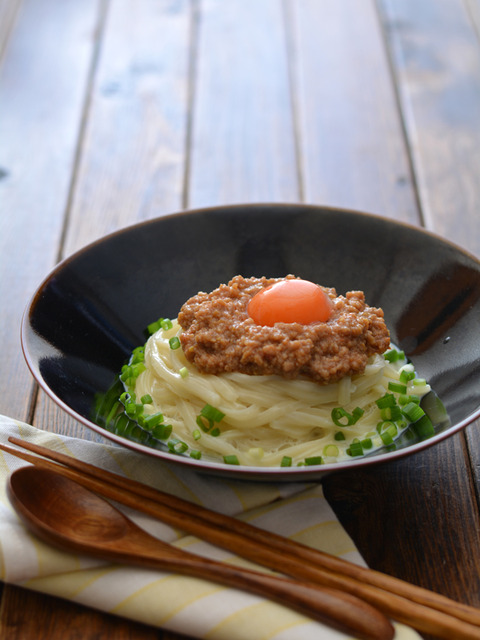 豆乳仕立て肉味噌釜たまうどんR