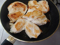 鶏肉のソテー ねぎだくペッパー醤油P2
