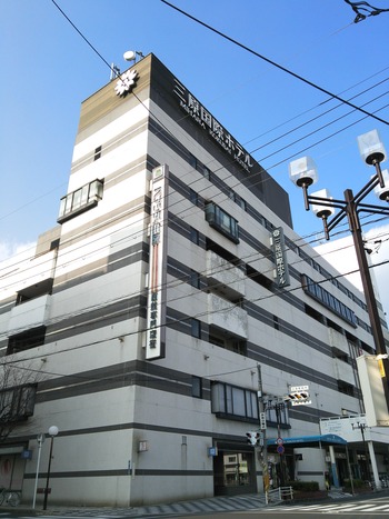 ペアシティー西館