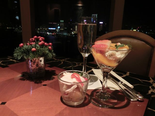 $月に一度の世界スパ&ホテル巡り