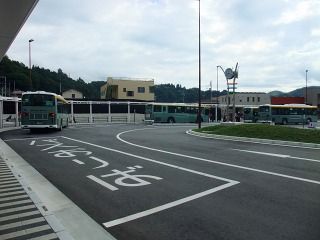 s9810002