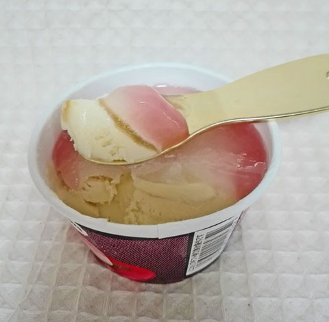 華もち桜あん【ハーゲンダッツ】