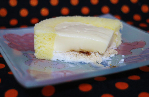 窯出しプリンのロールケーキ【ファミリーマート】