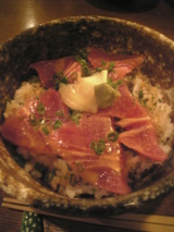 まぐろ丼