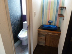 2階トイレと手洗い