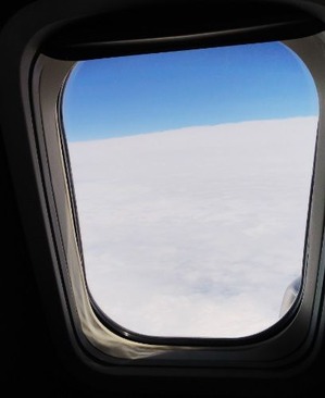 9月12日、飛行機の中