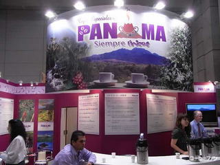 SCAJ2011パナマブース1-1