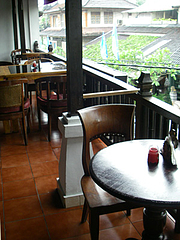 BAMBOO(Jl.DewiSita)