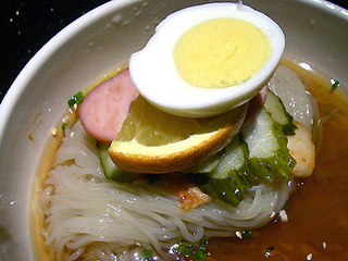 甘い冷麺(^^;)