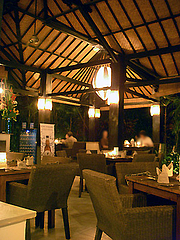 CAFE DE ARTISTES
