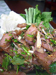 Nam Tok Moo 48元