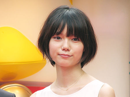 長めに伸ばして縦のラインを ...