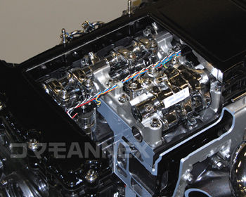 6R10_DOHC_with_Jakebrake