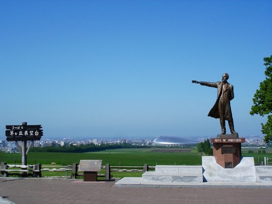 �ӥ���