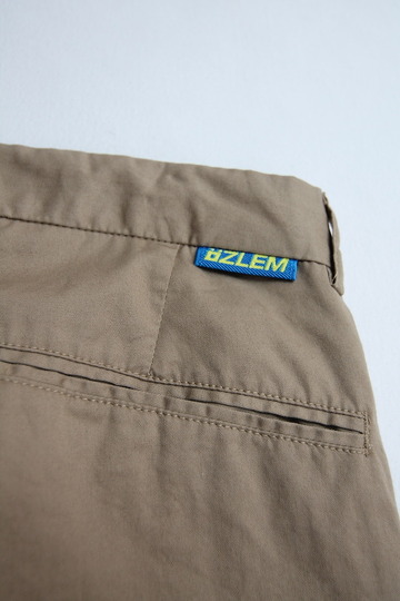 NOUN Zip Shorts KHAKI (3)