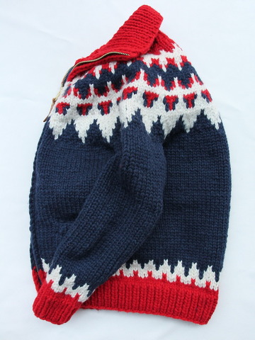 CANADIAN SWEATER Canadian Yarn 61 RW (4)