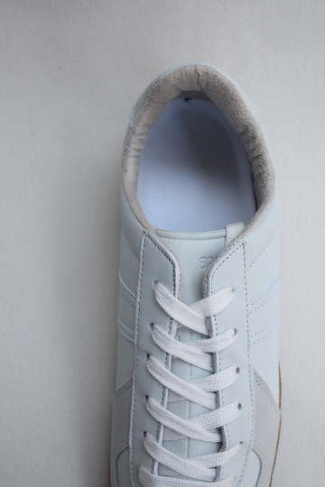 German Trainer WHITE (5)
