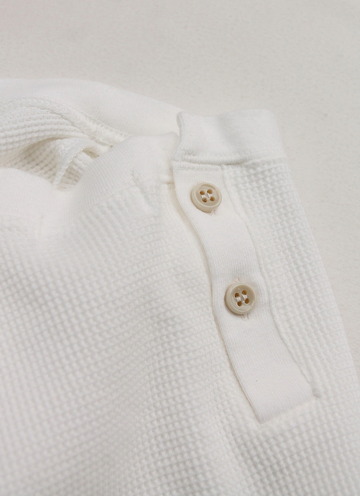 MAXOU Cotton Waffle V&Button Neck WHITE (5)