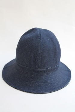 Au Vrai Chic BRITAIN Dome Hat DENIM