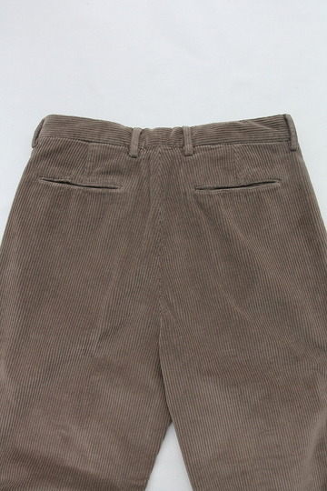 Riccard Metha Cordhuroy 1 Tuck Wide Trousers BEIGE (4)