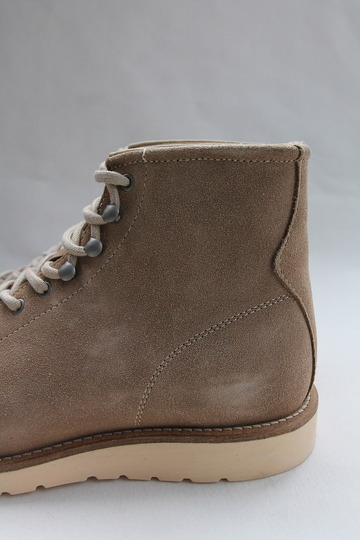 VELVET RED Suede Line Man SAND (7)