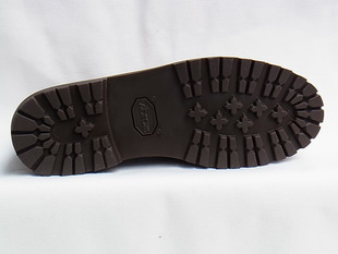 046