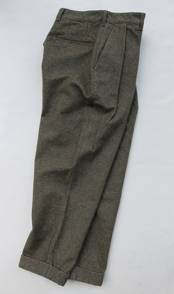 FOB 2 Tuck Wide Pants CW Back Satin OLIVE (6)