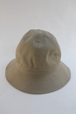 Au Vrai Chic BRITAIN Dome Hat Sanded Twill BEIGE