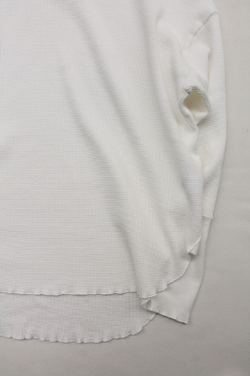 MAXOU Cotton Waffle V&Button Neck WHITE (4)
