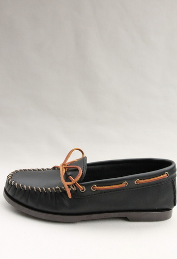 MINNETONKA Camp Moc BLACK (5)