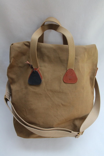 Quality Gunslips Top Flap Tote BEIGE (3)