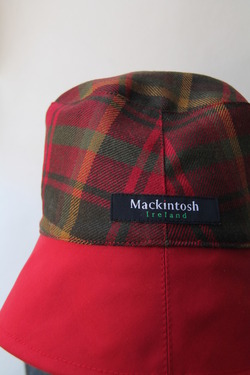 Francis Campelli Mackintosh RED (2)