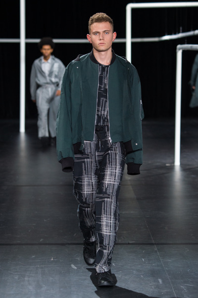 ETHOSENS_17SS_fl_27