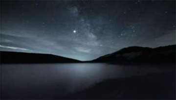 Time Lapse Milky Way at Hakuba Lake : 白馬大池の夜空を早送りで