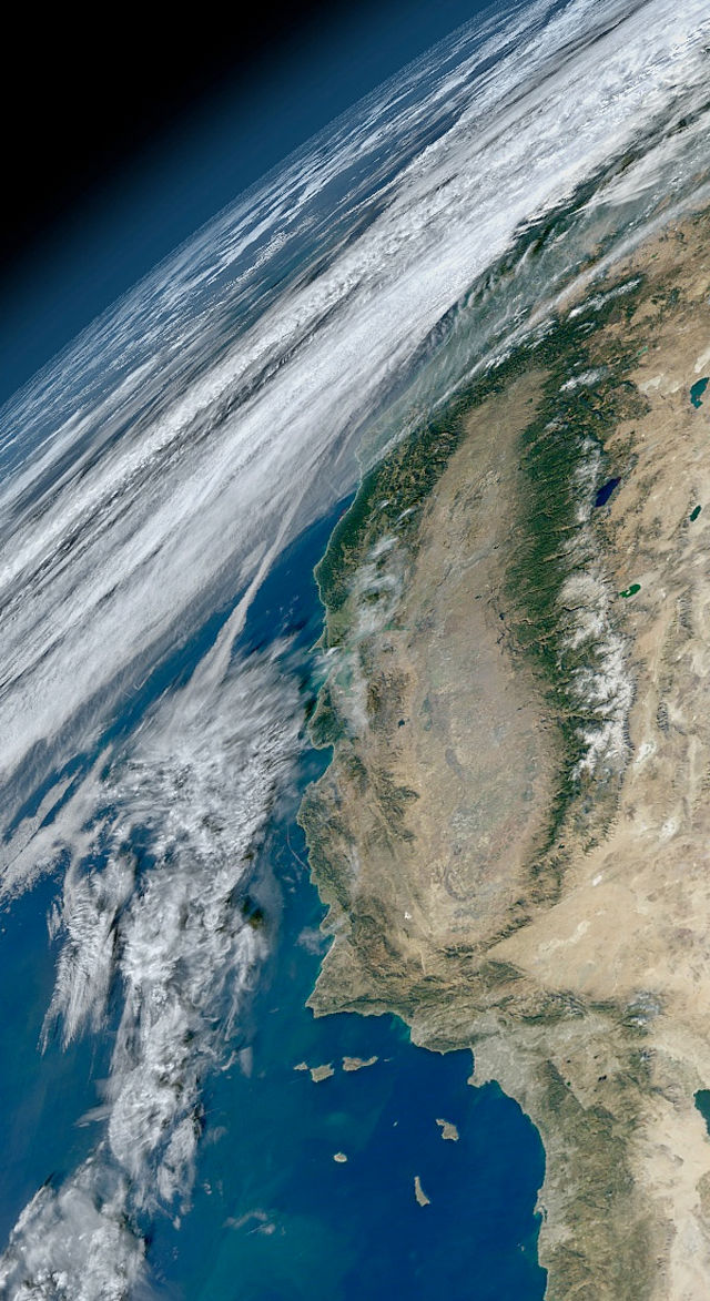 High-Resolution-Photograph-of-Earth-01