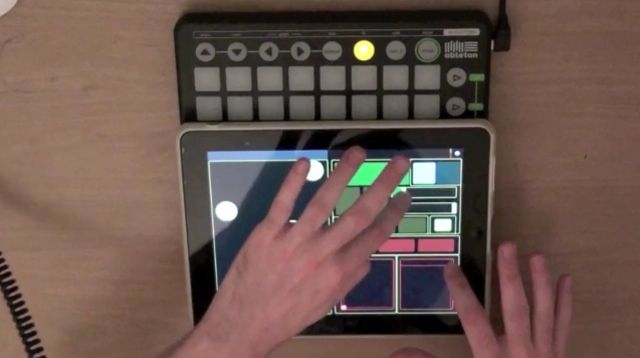 iPadでここまで (ﾟДﾟ) +ゲームボーイ+LaunchPad のライブ映像が凄い