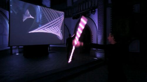 ライト・グラフィティの先駆者Lichtfaktor の「ライブ」パフォーマンス