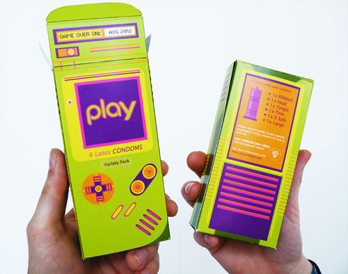 Play-Condoms-00