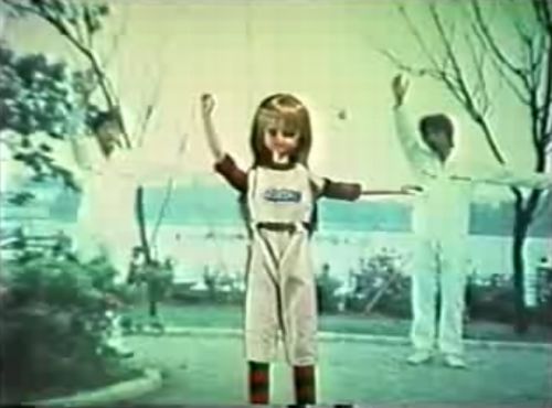 時代は違えど押さえどこは普遍。80年代MAD「バービーはキャッツ・アイ?! 」