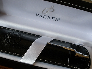 P2240873
